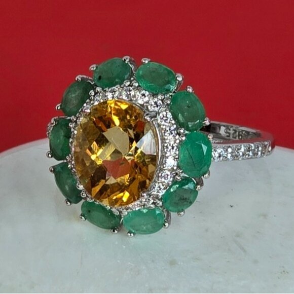 925 Sterling Silver Ring with Natural Citrine 8x10mm & Emerald Gems - Picture 2 of 7